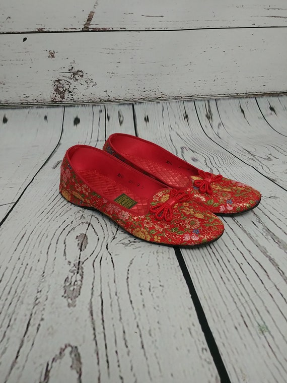 Daniel Green Red Floral Gold Metallic Slippers, Vi