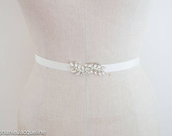 Pearl And Silver Bridal Belt / Fern Leaf Inspired Bridal Sash / Thin Narrow Vintage Hand Beaded