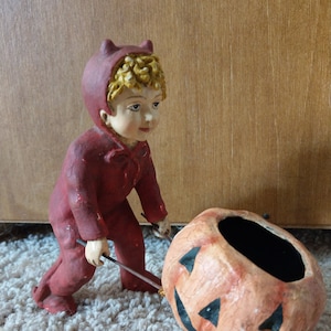 ヴィンテージ ハロウィーン 悪魔の少年とカボチャのカートの置物 希少