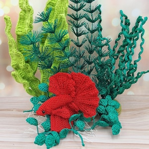Elevate your space with a stunning Siamese Fighting Fish crochet piece. Clear instructions make it a breeze for underwater art enthusiasts.