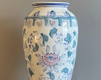 Old and rare Chinese porcelain vase with blue, white and pink floral decoration 24 cm