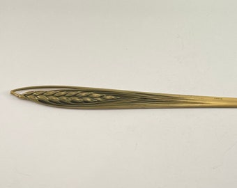 Old and rare letter opener or letter opener by Henri Miault (1880-1960) in gilded brass decorated with an ear of wheat signed MIAULT 1930