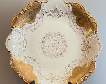 Old and rare Oscar Schaller porcelain soup plate with floral decoration, white and gold rosette diameter 29 cm Deutschland 1950