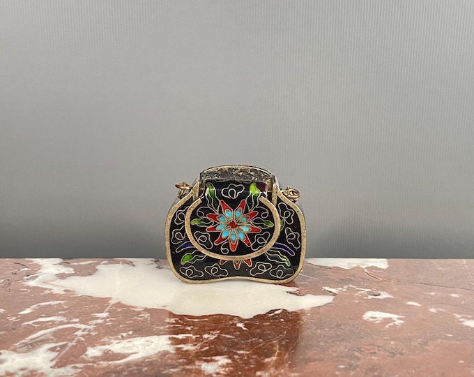 Antique and rare small Chinese cloisonné enamel pendant box with polychrome floral decoration in the shape of a handbag