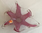 Small fruit cup or empty Murano glass pocket