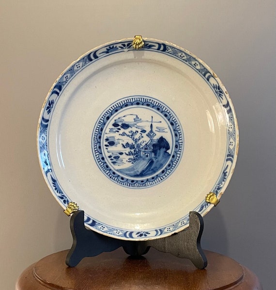ASSIETTE EN FAIENCE DE L'EST LES ISLETTES CHINOIS EPOQUE 18ème EUR 80,00 - FR