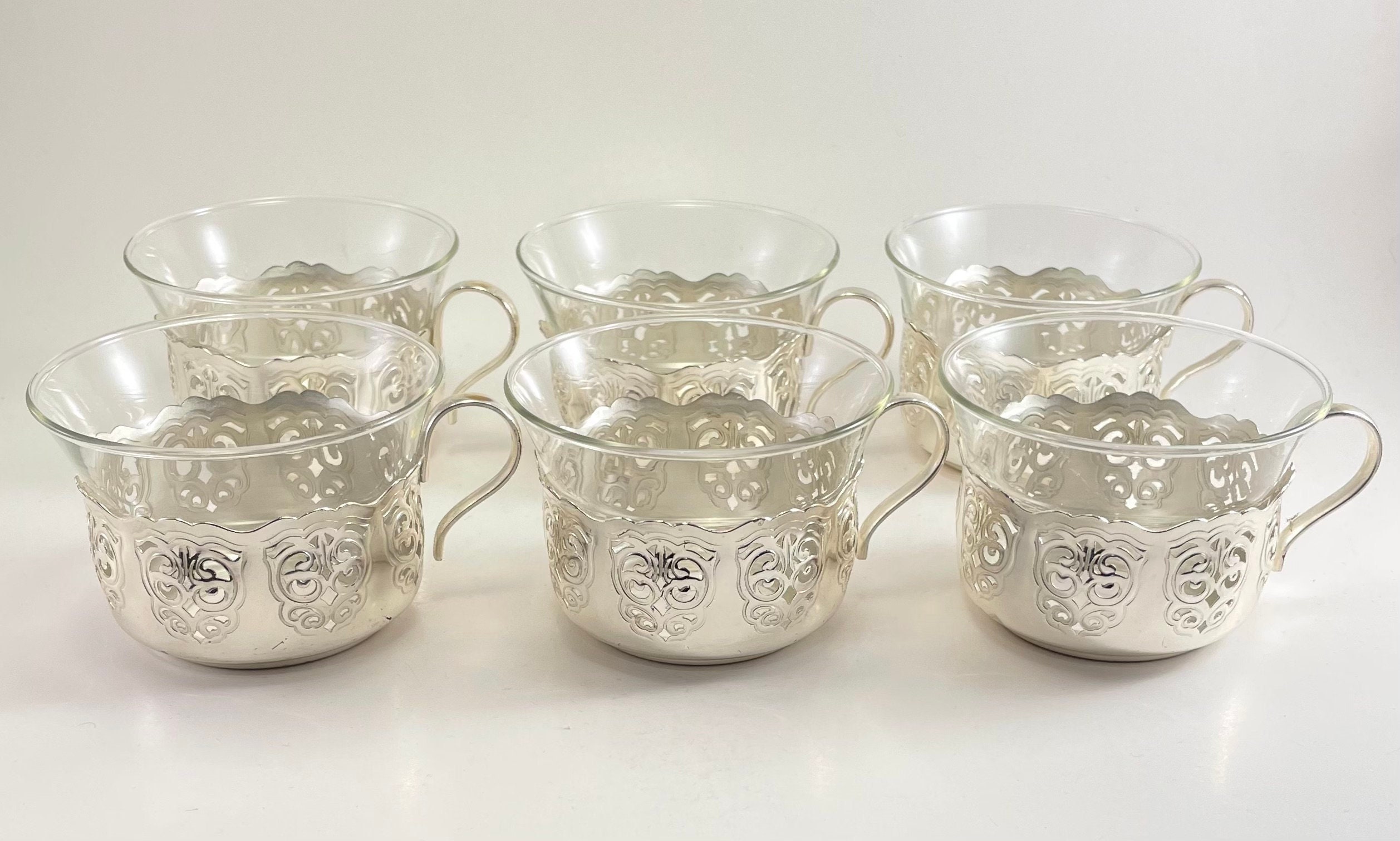 Ancien et Rare 6 Tasses à Thé en Verre avec Support Métal Argenté Ciselé Chott Mainz Jenaer Glas