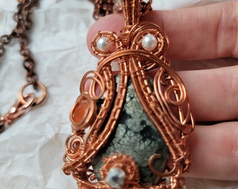 Gemstones in Copper. Handmade pendant.