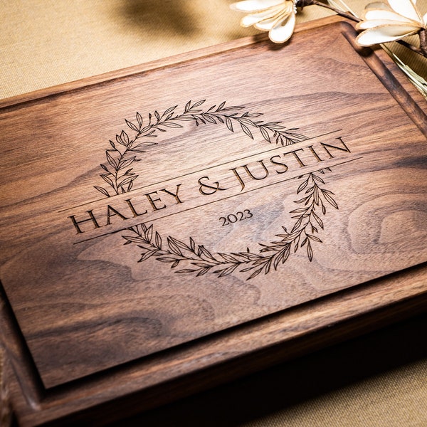 Personalized, Engraved Cutting Board with Rustic Wreath and Family Name Design for Wedding or Engagement #5