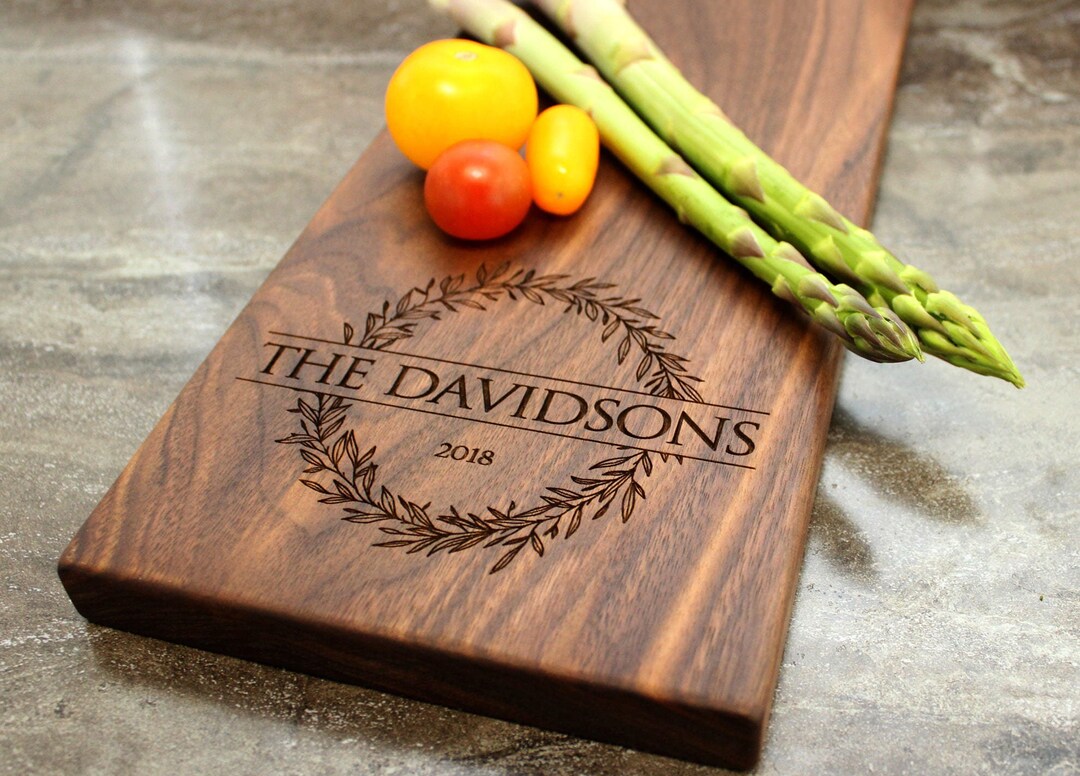 Personalized, Engraved Cheese Board With Rustic Wreath and Family Name Design for Wedding or