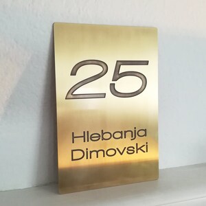 Personalized Name Sign, Personalized house number, Custom metal Signs, Custom Door Name Plate, Door Sign, Door Plaque, 7.0 x 5.0 inches