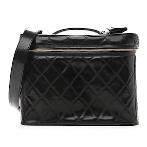 Pre-loved authentic Chanel vintage crossbody bag
