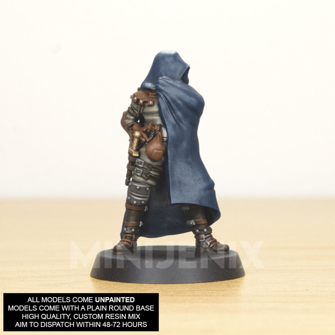 D45 HUMAN ROGUE SPY Fantasy Frostgrave, Pathfinder, D&D, Resin