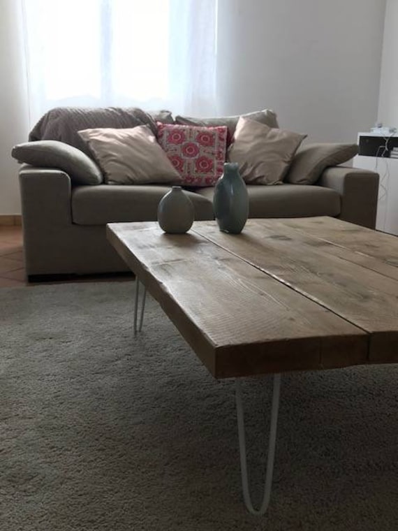 Table Basse Unique Scandinave, Bois Massif, Pieds Blancs 120cms X 75