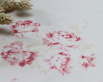 Antiqued Cotton - Camille in Cerise and Fawn on Antique Cotton | per m