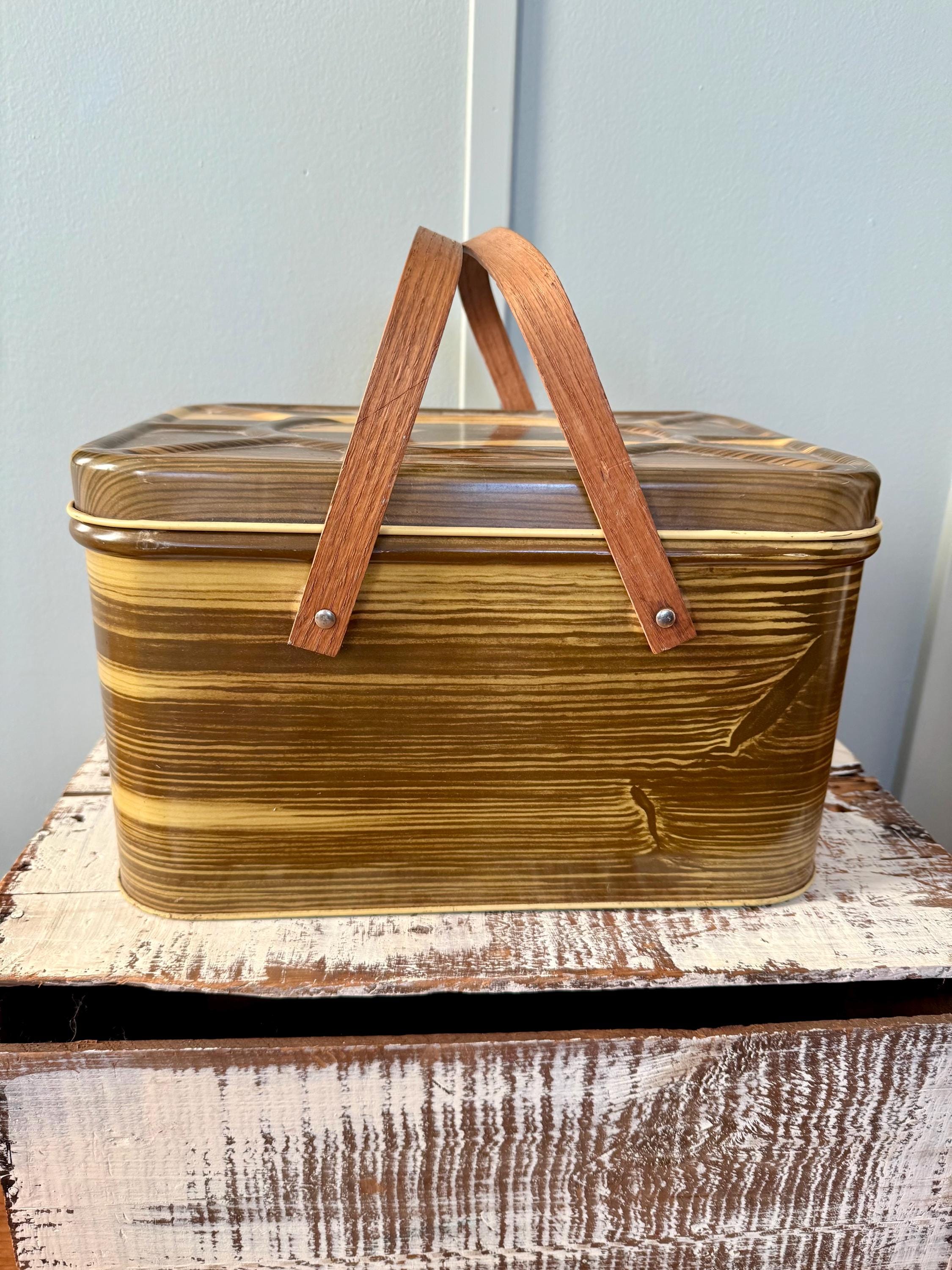 Vintage Handled Tin Basket - Etsy