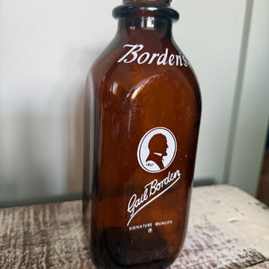 Vintage Borden&#39;s Amber Glass Quart Size Milk Bottle