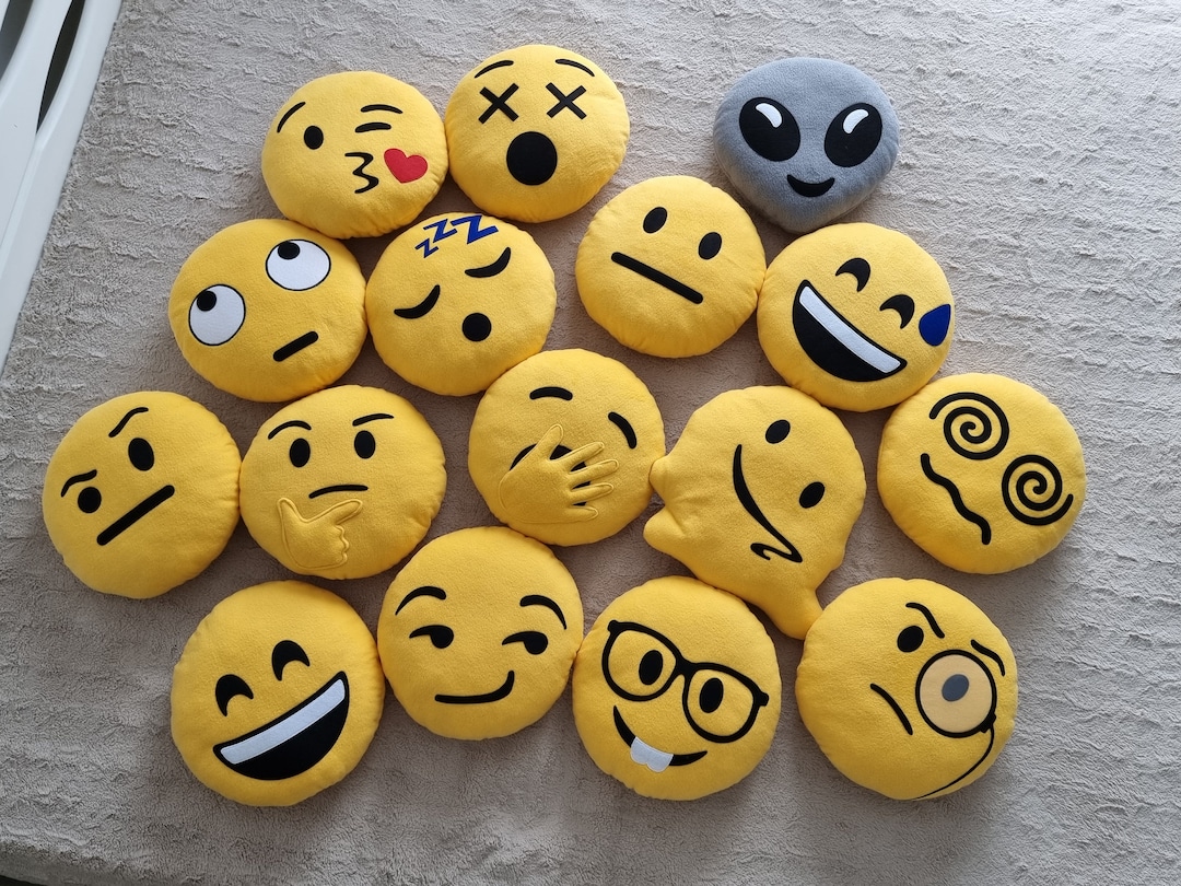 Custom Emoji Pillows - Etsy