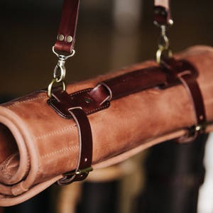 Leather Knife roll bag Chefs tool bag Gifts for chef's Leather knife bag Knives storage Tool roll for kitchen utensils Father day gift