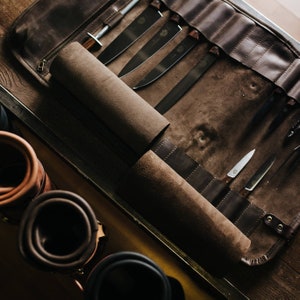 Leather roll bag with 18 slots Portable roll bag Cutlery organizer Chef leather bag Kitchen storage Christmas gift