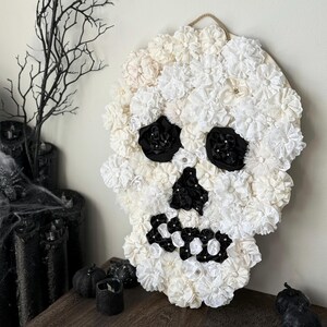 Handmade Flower Wood skull Wall Decor - Halloween Decor
