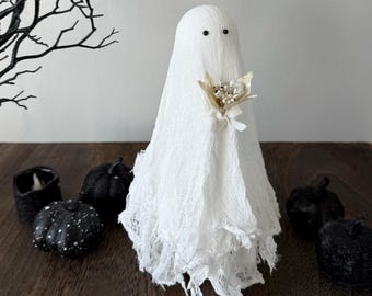 Cheesecloth Flower Bouquet Ghost - Halloween Decor