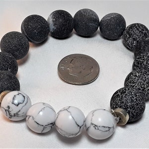 Men's Agate & Howlite Stretch Wrist Mala image 1