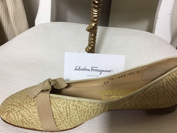 Ferragamo dancers