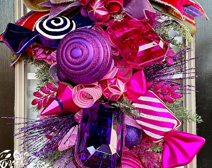 Christmas Swag, Black and Gold Xmas Swag, Christmas Wreath, Black and