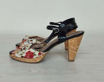 Sandals heels floral vintage open toe sandals platforms for women - Size US 7.5 - Size EU 38 - UK 5