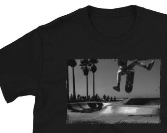 Venice Skate Unisex Streetwear T-shirt | Exclusive Design | Street Photography | Venice Beach, California