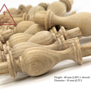 Set of four Small balusters Small wood spindles Furniture baluster Small wood column Railing furniture Turning spindle Wood Railing Spindle