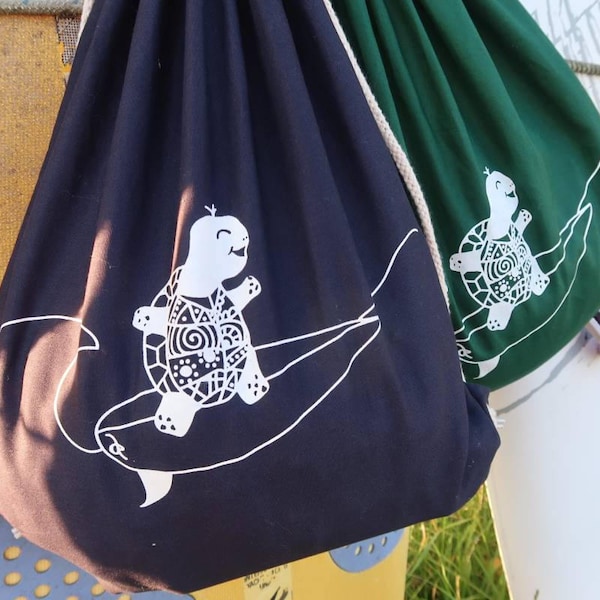 Surfing Turtle - Bag - Surf  / Surfende Schildkröte - Tasche -Beutel -Turnbeutel - Surfen - Surfer - HANDPRINTED