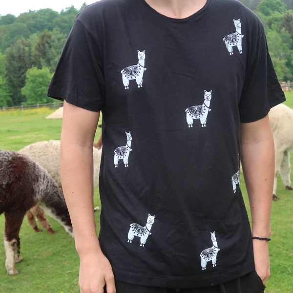 FAIRTRADE Alpaka T-Shirt viele kleine Alpakas / Alpaca Shirt all over print UNISEX & FAIRTRADE Bio Baumwolle
