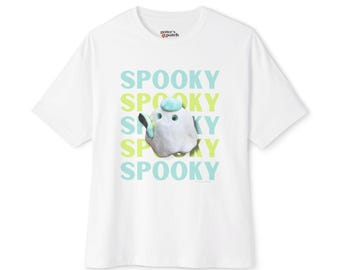 Spooky Ghost Skater Tee – Pastel Halloween Oversized T-Shirt