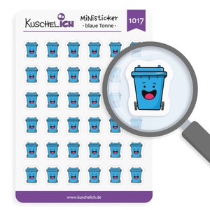 Könnte beinhalten: Ein Bogen Aufkleber mit einem sich wiederholenden Muster aus lächelnden blauen Mülltonnen mit schwarzen Rädern. Die Aufkleber haben einen weißen Rand und befinden sich auf weißem Hintergrund. Der Text "Kuschelich" und "MiNiSticker - blaue Tonne" ist ebenfalls enthalten.