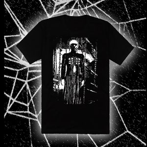 Pinhead - Chains Limitiertes T-Shirt