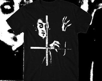 Nosferatu (1922) - "Claws" Limited T-Shirt