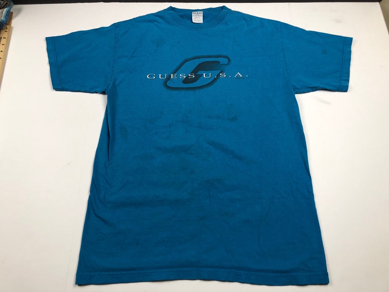 guess t shirts mens