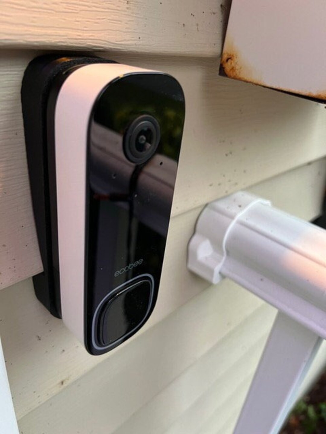 Ecobee Doorbell Mount for Vinyl, Hardi Board, Aluminum, Cedar choose