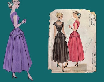 1947 Vintage McCalls Pattern # 7101 Size: 14 Uncut in Factory Folds
