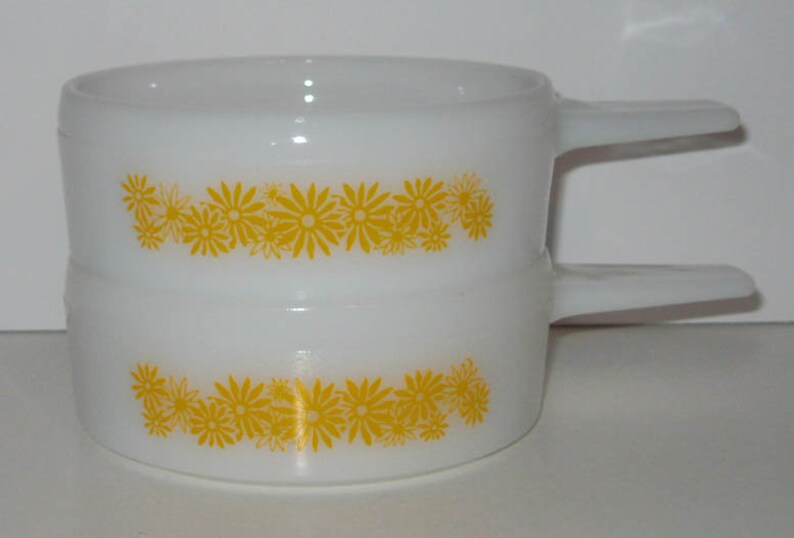 2 Vintage Ovenware 5 Milk Glass Soup Bowls J 2639 Lug - Glass Soup Bowls 2 Vintage Ovenware 5 Milk Glass Soup Bowls J 2639 Lug - Glass Soup Bowls