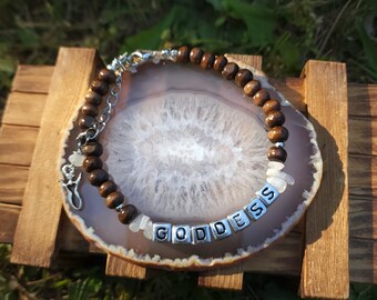 Goddess Bracelet - Rainbow Moonstone