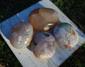 Flower Agate Palm Stones -