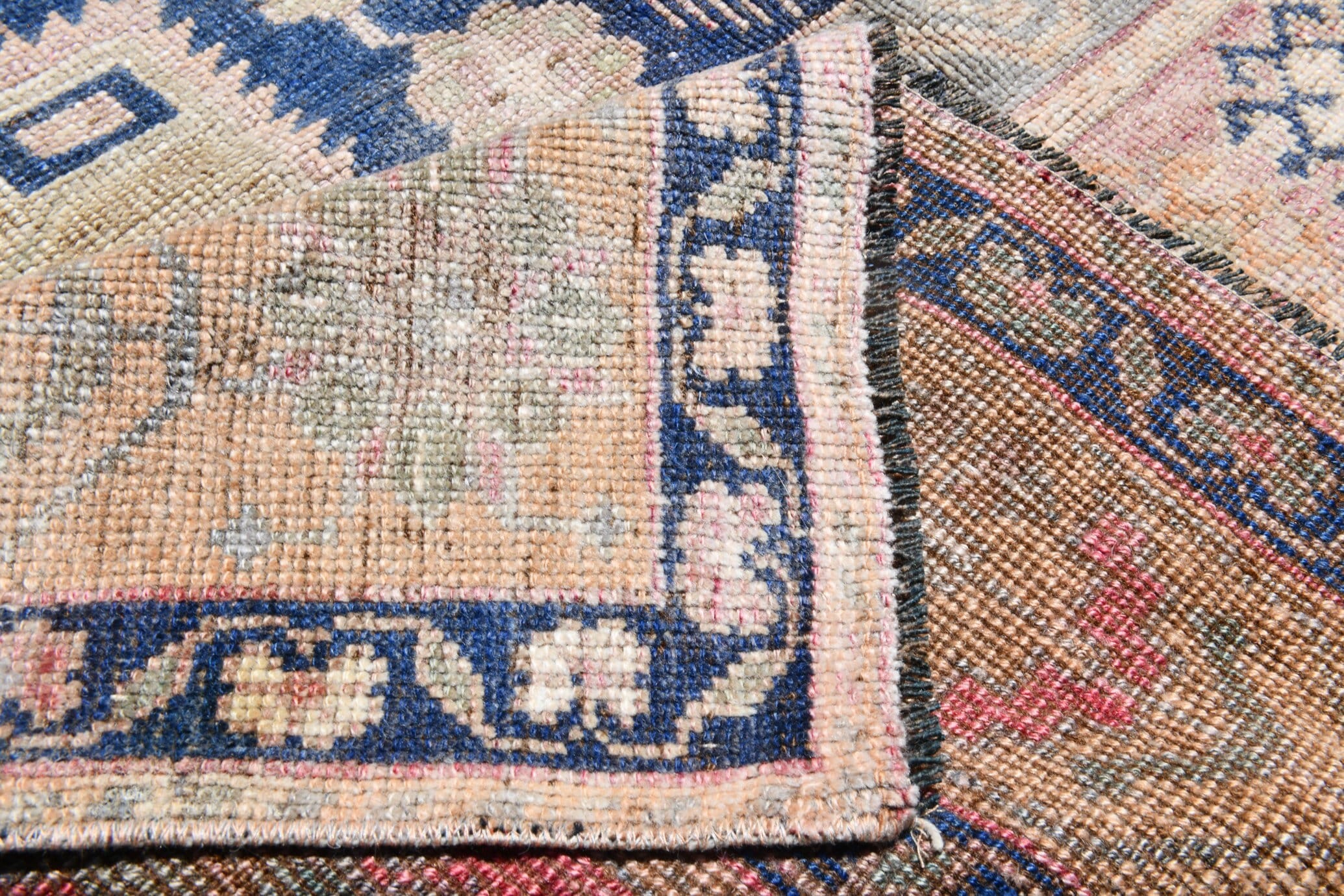5x10 VINTAGE TURKISH RUG,5x10 Vintage Rug,5x10 Rug,Handmade Rug,5x10 Wool Rug,Muted Rug, 5x10 Turkish Rug, 5x10 Area Rug,Distressed Rug