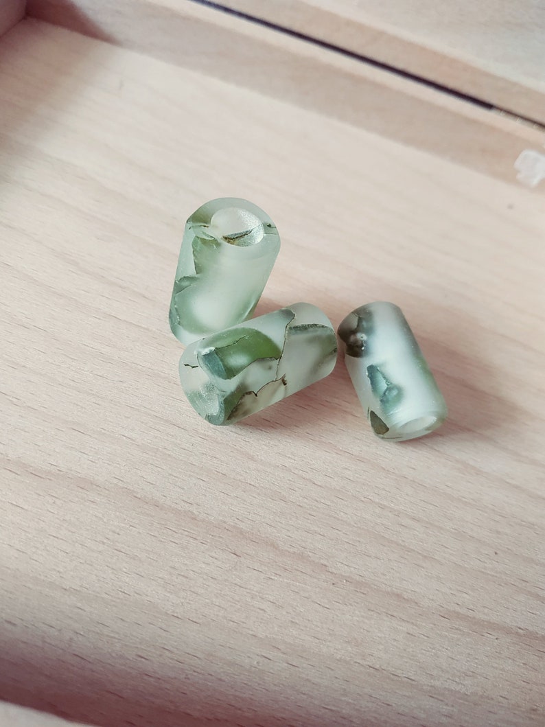 11 Dread beads epoxy clover nr