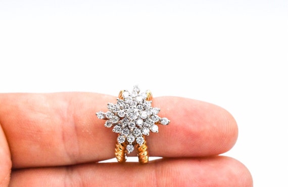 1.25 CTW Diamond Cluster 18k Statement Ring - image 7