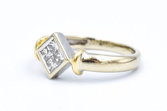 14k Princess Cut Diamond Ring - image 5