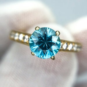 Natural Electric Blue Zircon Solid 18k Yellow Gold Natural Diamond Ring Estate Fashion Alternative Engagement Fine Jewelry