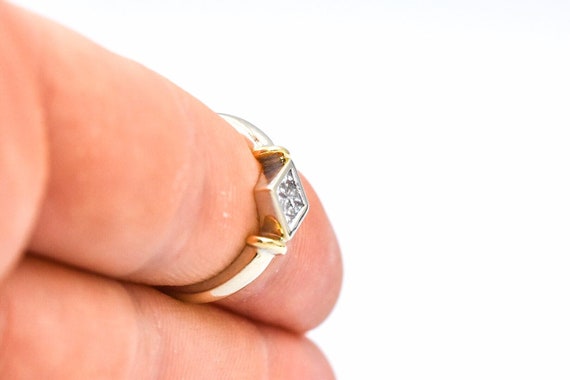 14k Princess Cut Diamond Ring - image 4